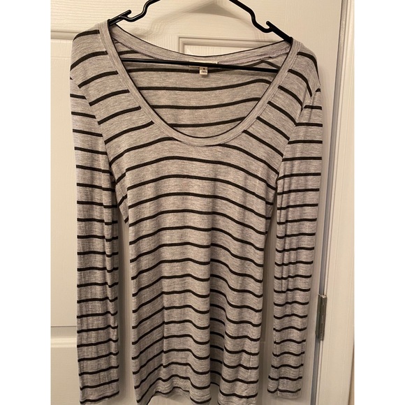 Gray Striped Top - Picture 1 of 2